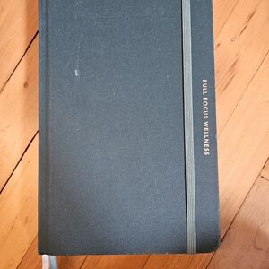 Full Focus Wellness Journal, Daily, Undated